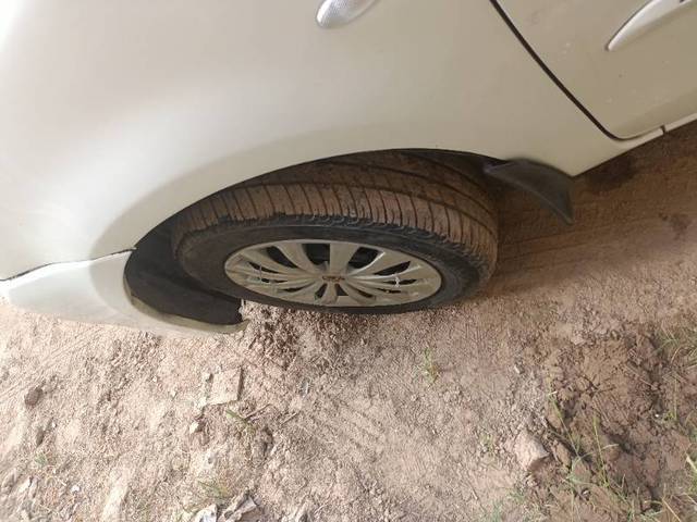 https://images10.gaadi.com/usedgaadi-sellcar/UsedCar/daf11384-7228-4614-81d5-3fb5c2d90684/18bfe1ea-37de-43f7-bfe8-92e21d040fe1.jpg?imwidth=6402