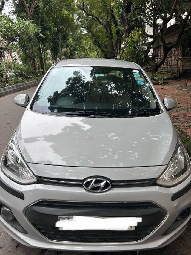 https://images10.gaadi.com/usedgaadi-sellcar/UsedCar/daf988f2-6fff-4e8e-ba80-05b1cbe000eb/903e936b-0732-4566-9478-840ca59aa0e7.jpg?imwidth=6400