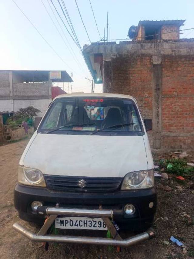 https://images10.gaadi.com/usedgaadi-sellcar/UsedCar/db415249-f799-463d-9d3f-a96a54162093/00da8511-70bb-4b56-aaa9-b58d85f7f7fd.jpg?imwidth=6400