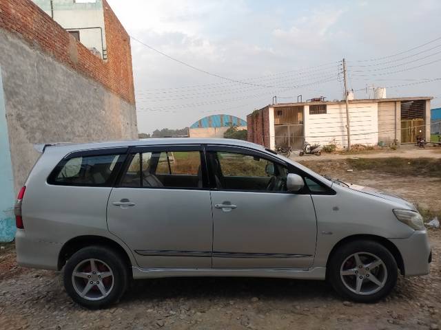 https://images10.gaadi.com/usedgaadi-sellcar/UsedCar/db48e9c6-5b0a-4e19-8a22-6802232c54ae/e1da891a-4ce1-4f5d-9b11-ef4e980e8524.jpeg?imwidth=6401