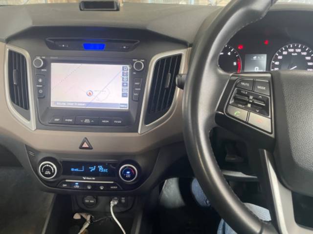 https://images10.gaadi.com/usedgaadi-sellcar/UsedCar/db60ffa5-b7d8-4d2f-b014-c7acac754428/38b18c14-57fd-493e-8eca-657e09eb95a0.jpeg?imwidth=6402