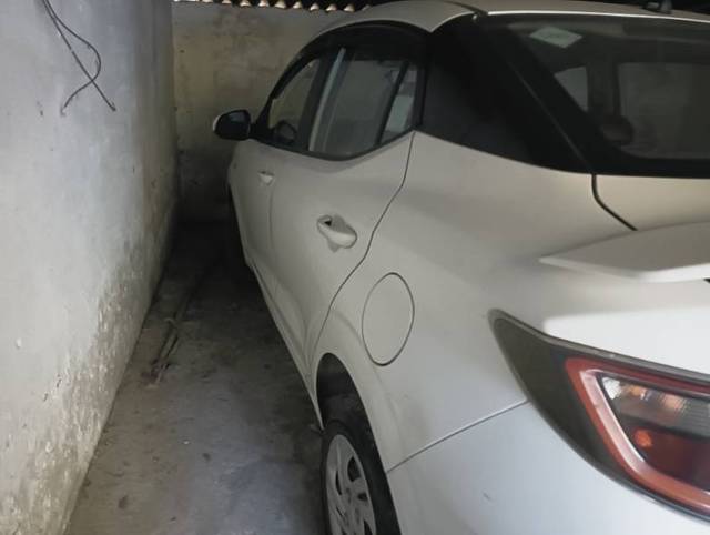 https://images10.gaadi.com/usedgaadi-sellcar/UsedCar/db760a36-7cb9-466e-a9c5-65c17f898cf1/fa9937fe-03f1-4bc2-b77f-32347ba471a3.jpg?imwidth=6402