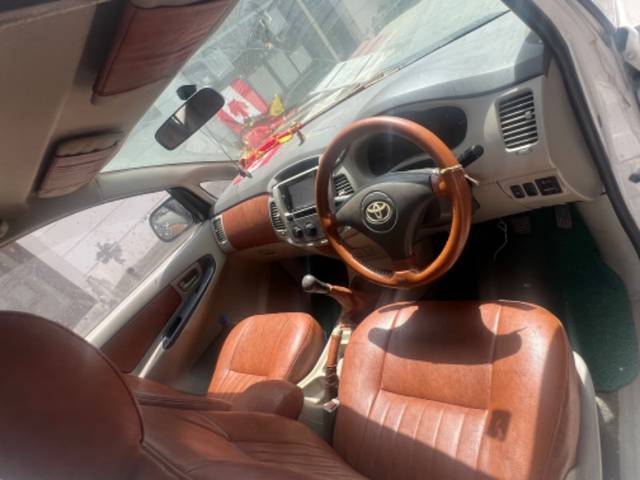 https://images10.gaadi.com/usedgaadi-sellcar/UsedCar/dbceac20-30ae-4fa9-9858-ca1d4f0a463e/3342da7c-27f7-4359-a246-a90538c58db5.jpg?imwidth=6401