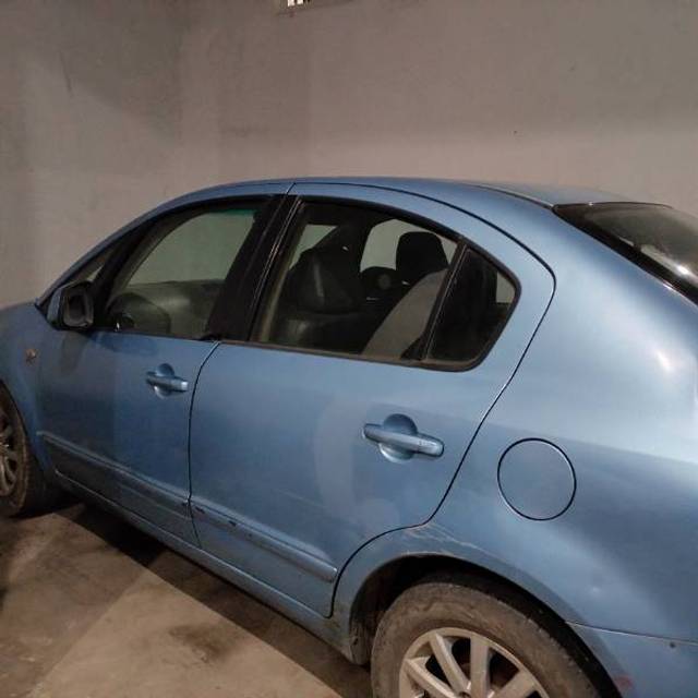 https://images10.gaadi.com/usedgaadi-sellcar/UsedCar/dbeabdb5-98d6-4ef6-9a4a-5d8ab4396f52/f2f216be-a9ac-4f2e-9c8b-1c8ef95c20e3.jpg?imwidth=6401