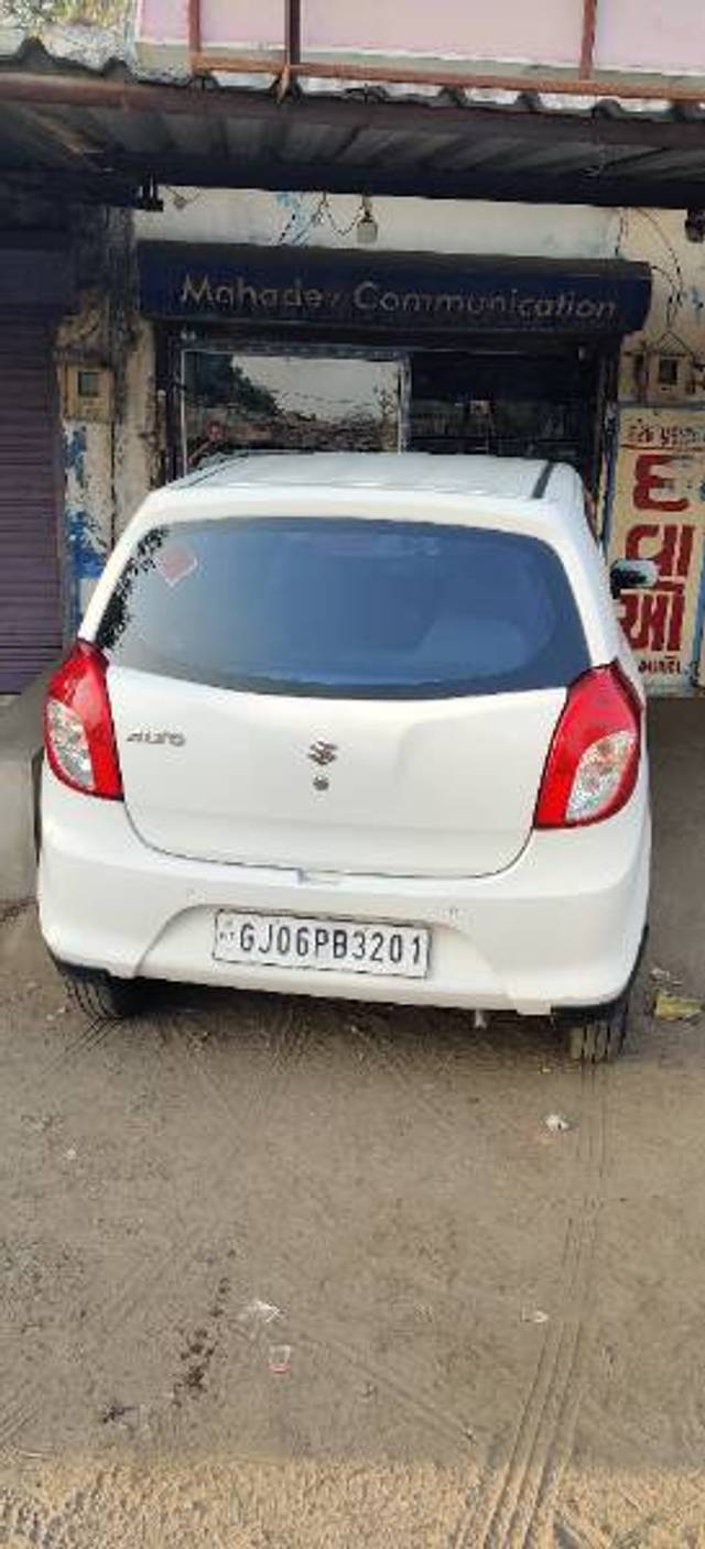 https://images10.gaadi.com/usedgaadi-sellcar/UsedCar/dc258160-d346-43e5-88e8-aee87494621b/61a1f474-33b1-4645-aa47-58f39a83bd2f.jpg?imwidth=6402