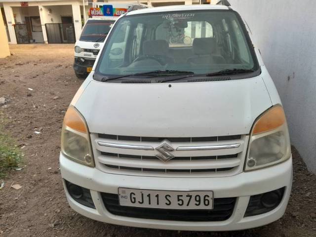 https://images10.gaadi.com/usedgaadi-sellcar/UsedCar/dc59a314-9c58-4adc-b064-a8673a089741/cf4c295a-c958-46f5-83c0-6e598eaea19d.jpg?imwidth=6400