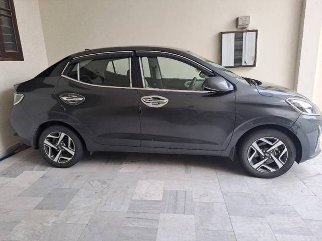 https://images10.gaadi.com/usedgaadi-sellcar/UsedCar/dca50c04-53d3-47ff-a98d-35112536770d/26144f65-9bbe-4d3d-875b-b3dd1ee0e100.jpg?imwidth=6401