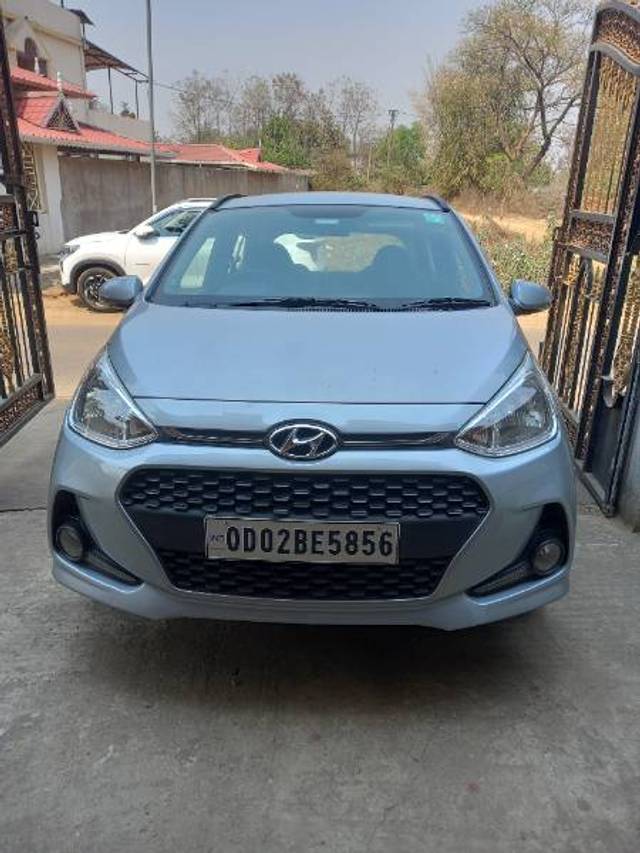 https://images10.gaadi.com/usedgaadi-sellcar/UsedCar/dd1886cb-823a-45a9-a332-bfdfc4893dfd/4da4d0d8-cec9-4a6a-8116-b376b50467eb.jpg?imwidth=6400