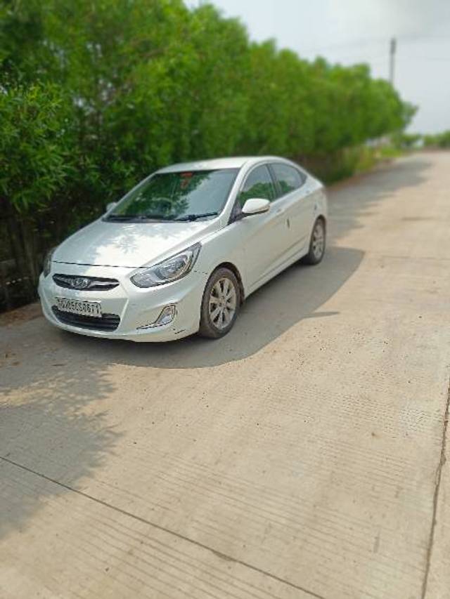 https://images10.gaadi.com/usedgaadi-sellcar/UsedCar/dd8c6794-8e04-4e84-b2ca-10c8a9558b81/e44dac60-576d-4c7f-ae77-74a45a847692.jpg?imwidth=6400