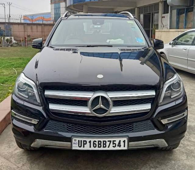 https://images10.gaadi.com/usedgaadi-sellcar/UsedCar/ddc72de8-4b7e-4f45-b377-3f8cd0365ccd/108e0fe1-0c46-4323-84bd-b225202e0f60.jpg?imwidth=6400