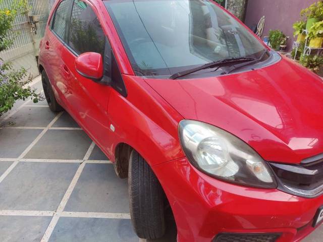 https://images10.gaadi.com/usedgaadi-sellcar/UsedCar/de722180-c363-4f40-8978-3baf53a77bfb/c91fd0bd-d5f8-42cf-82bd-736062608dff.jpeg?imwidth=6400