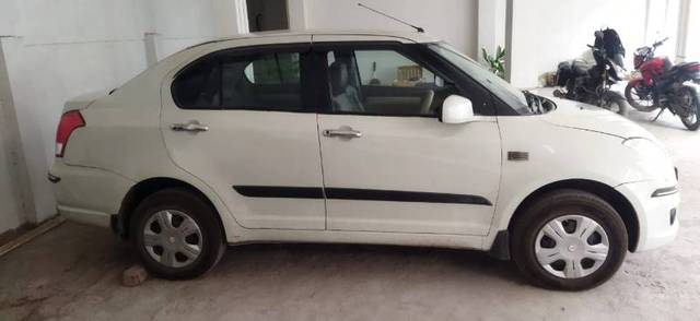 https://images10.gaadi.com/usedgaadi-sellcar/UsedCar/de729aac-3f6e-4cb0-b75f-e1f533df59ac/b32c929c-1961-47f8-9e4d-28948c47e21b.jpg?imwidth=6401