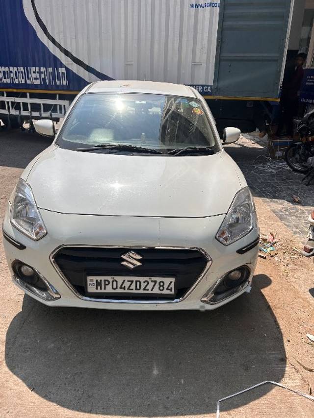 https://images10.gaadi.com/usedgaadi-sellcar/UsedCar/df07bec8-634e-4c49-b345-863a4d978137/7b991dfa-7644-493e-ba13-bee8b356bce9.jpeg?imwidth=6400