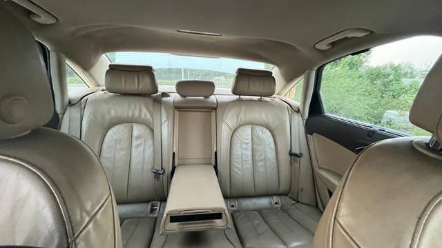 https://images10.gaadi.com/usedgaadi-sellcar/UsedCar/df285d1c-6299-4858-9093-da1f4d4a334a/b1f50661-ebc4-4d5a-8594-76a2ce5e9636.jpeg?imwidth=6401