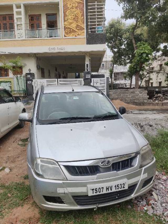 https://images10.gaadi.com/usedgaadi-sellcar/UsedCar/df2eba9d-7e8f-4e9b-b5b3-70fef24e7d56/8af85db8-cdb1-474b-b2e1-c7c0883f1657.jpg?imwidth=6400