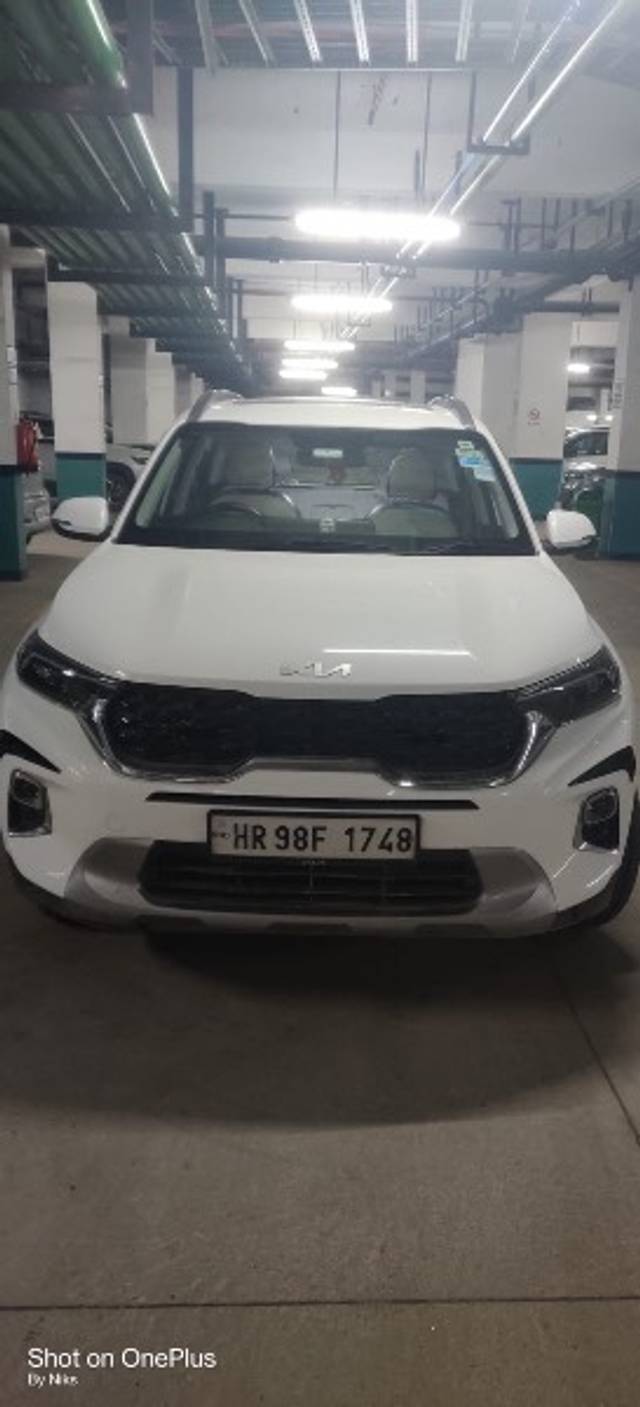 https://images10.gaadi.com/usedgaadi-sellcar/UsedCar/df4c3560-24a7-4658-af32-f0a5b50f9c2a/b5d9d5f9-c186-4a51-9c85-e44adb394c93.jpeg?imwidth=6400