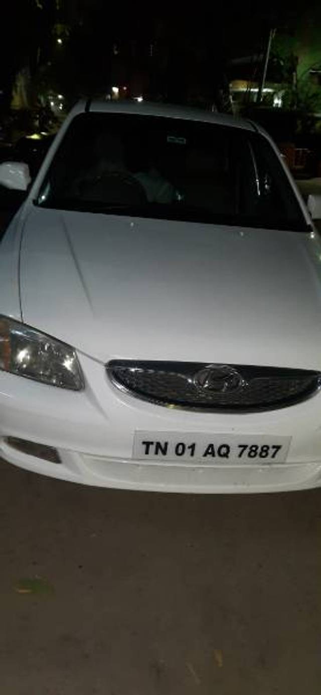 https://images10.gaadi.com/usedgaadi-sellcar/UsedCar/df8e5da6-7b3f-438a-891c-85024d62653c/9c2bbd38-b3f2-4c74-bf11-6d3cafc7da28.jpg?imwidth=6401