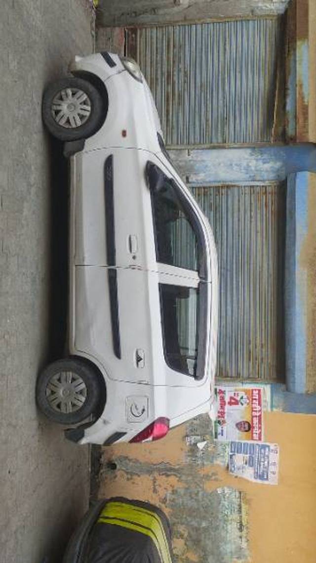 https://images10.gaadi.com/usedgaadi-sellcar/UsedCar/dfd11dda-0233-42bd-aad5-5b2798f3334a/2d387dbd-4da7-4ba8-a4d0-10d64d6f7472.jpg?imwidth=6402