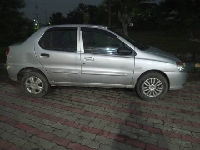 https://images10.gaadi.com/usedgaadi-sellcar/UsedCar/dfebab1c-bb1a-421b-9e8d-8109d4b9d122/e2f7a1fa-1f29-463d-950c-73790b7c8a9e.jpg?imwidth=6401