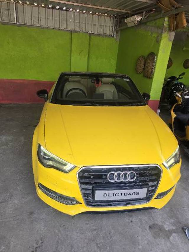 https://images10.gaadi.com/usedgaadi-sellcar/UsedCar/e0563a97-eb7c-4678-bfa8-c1023b9c8281/f102d220-2909-4db2-be9d-c246e0acc3b8.jpg?imwidth=6402