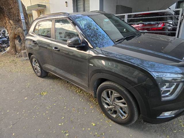 https://images10.gaadi.com/usedgaadi-sellcar/UsedCar/e084cf7f-fd5b-46f3-b599-4cfdf6d51369/3b5fd4ba-8241-40d9-b886-e369aaad8996.jpg?imwidth=6400