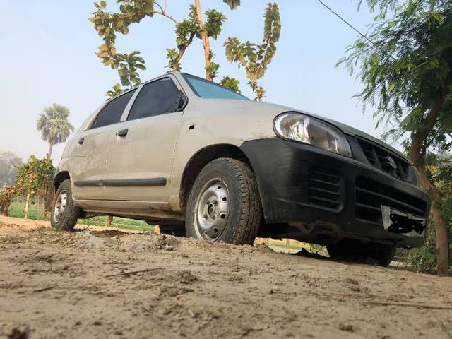 https://images10.gaadi.com/usedgaadi-sellcar/UsedCar/e08dfb9f-f638-436e-b3ea-a11fd267acc9/913fad63-3d2a-4b7f-9bf5-ff4bd594d7b9.jpeg?imwidth=6400