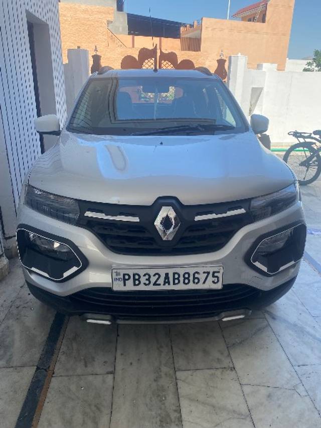 https://images10.gaadi.com/usedgaadi-sellcar/UsedCar/e0b89f6c-f977-4fd7-83eb-c4b3f1a2bf79/974389aa-9398-4c0d-82b4-9b779386e92c.jpeg?imwidth=6400