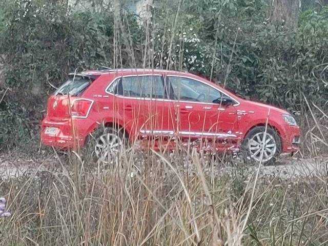 https://images10.gaadi.com/usedgaadi-sellcar/UsedCar/e140e0a0-ced9-43a7-9749-64ef958a1eb5/05802f28-9029-4190-a68d-90d39faa9af3.jpeg?imwidth=6402