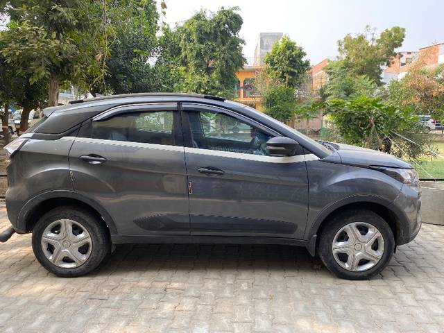 https://images10.gaadi.com/usedgaadi-sellcar/UsedCar/e1639126-a68e-4b60-b947-afccfcc5e3b7/7b9654ba-cd82-49f6-83c5-3a783ca9b1b2.jpeg?imwidth=6401