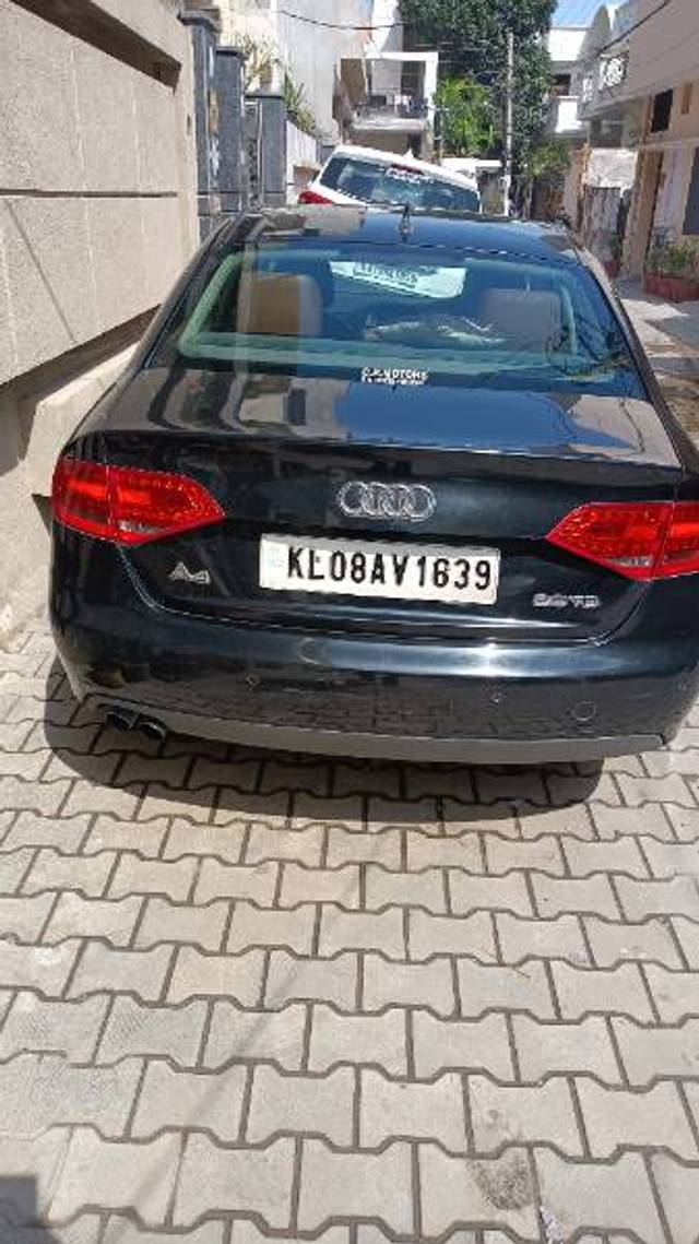 https://images10.gaadi.com/usedgaadi-sellcar/UsedCar/e1e267b8-b9a1-4875-9da4-8b87cf16c3dd/598abeb4-c066-44be-8591-42d38b175ca0.jpg?imwidth=6401