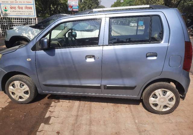 https://images10.gaadi.com/usedgaadi-sellcar/UsedCar/e1e69a68-487d-4792-be16-5a021b35a415/5977779f-b426-4d39-b1e8-a74a47ee031e.jpg?imwidth=6402