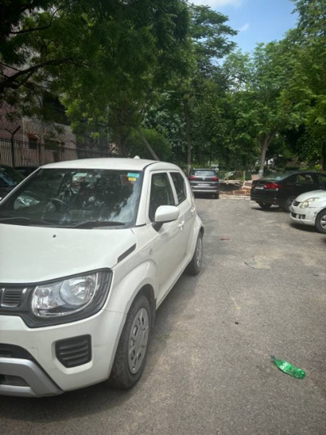 https://images10.gaadi.com/usedgaadi-sellcar/UsedCar/e1f59178-431a-4e57-996b-d486198d537c/0ea4b3b2-53cd-48ab-b372-bdddc06a10a1.jpeg?imwidth=6402