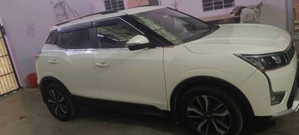 Mahindra XUV300 W8 Diesel Sunroof BSVI