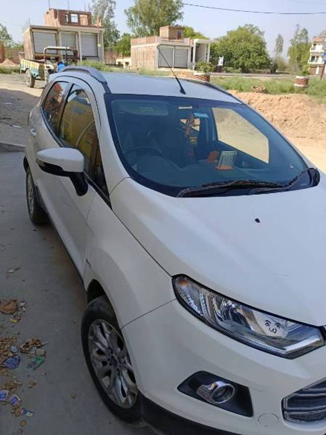 https://images10.gaadi.com/usedgaadi-sellcar/UsedCar/e214ef75-a4a1-4ddb-a424-7835b96ada75/2d666ddd-1e6d-49fa-8cdd-d78ead55ed73.jpg?imwidth=6402