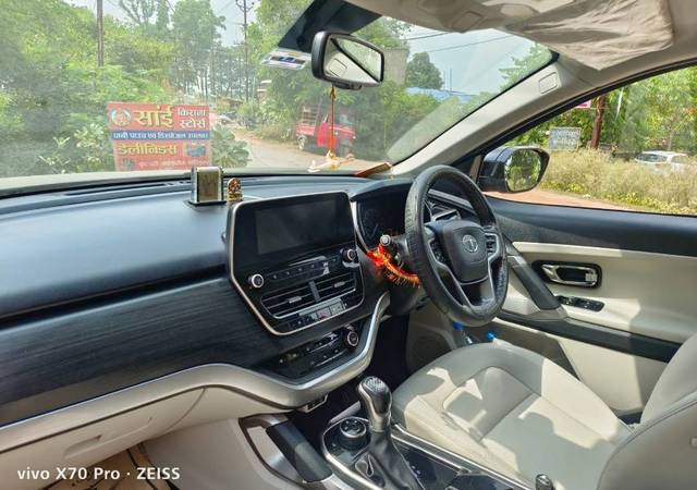 https://images10.gaadi.com/usedgaadi-sellcar/UsedCar/e2230b35-fa13-4cb1-83bc-be8e0f36c5ab/7ba8de79-71e2-4743-bda4-c35265220aa9.jpg?imwidth=6401