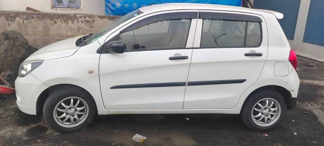 https://images10.gaadi.com/usedgaadi-sellcar/UsedCar/e246451e-6d99-4081-b064-914a6678eca2/fa4cef62-fe2e-4684-a04f-8492438393ca.jpg?imwidth=6402