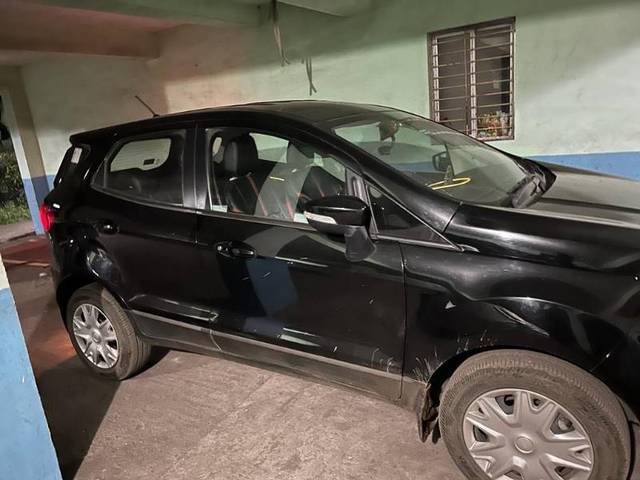 https://images10.gaadi.com/usedgaadi-sellcar/UsedCar/e24f7491-5187-4e82-8c5c-a8320b031280/221e5d6c-1dbc-4557-8c8a-019e417d9c33.jpg?imwidth=6401