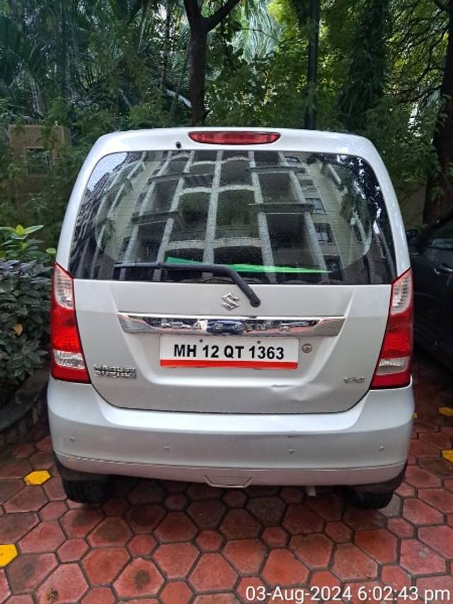 https://images10.gaadi.com/usedgaadi-sellcar/UsedCar/e2b29cbb-1af6-48f9-884f-31e07abd5ab4/eeac9460-5a28-4d8b-900b-723739e5d4c5.jpeg?imwidth=6401