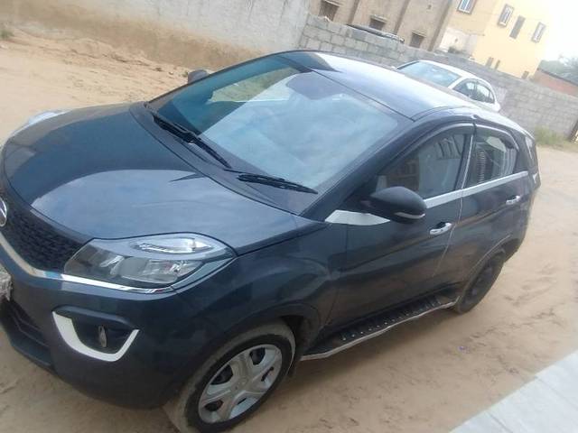 https://images10.gaadi.com/usedgaadi-sellcar/UsedCar/e3245ad5-6bbe-44fc-9537-27cd1707c4c8/9831d962-96f4-4085-926e-0eba9146bd2b.jpg?imwidth=6400