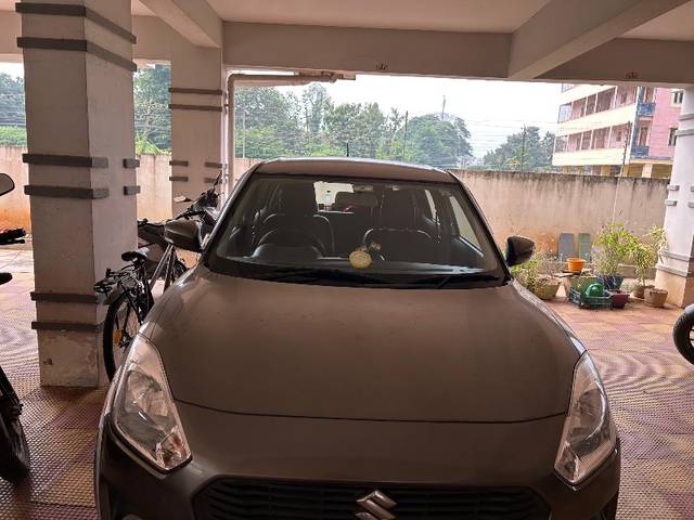 https://images10.gaadi.com/usedgaadi-sellcar/UsedCar/e3529dd8-8ce0-45ff-9891-177ce4648b56/ca8fce8f-6087-4265-b907-dea9b4bf5a92.jpeg?imwidth=6400