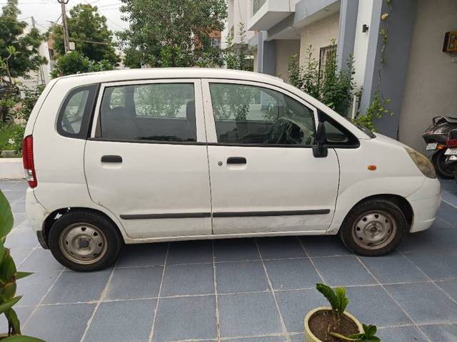 https://images10.gaadi.com/usedgaadi-sellcar/UsedCar/e3b99683-43a1-46c9-aee9-405b0201aff9/96de80c5-254a-4b19-96b7-5b78505086d0.jpg?imwidth=6401