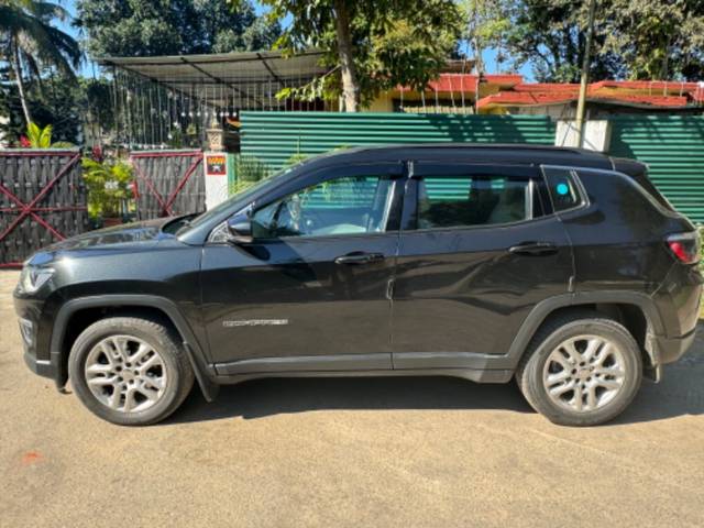 https://images10.gaadi.com/usedgaadi-sellcar/UsedCar/e3c0bbd2-2016-4263-bbb7-6f645579c3ac/067073ec-597a-4db6-9e1d-b793b8936703.jpeg?imwidth=6400