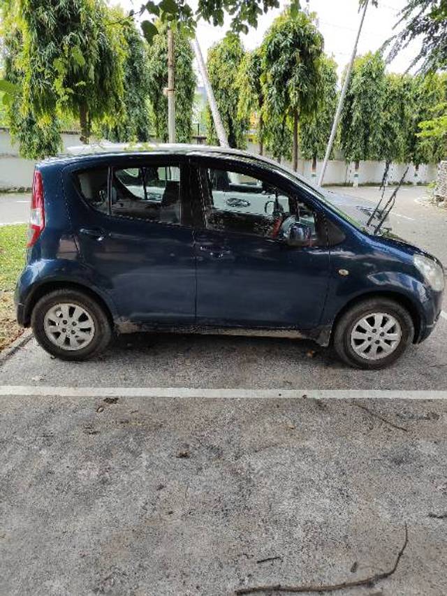 https://images10.gaadi.com/usedgaadi-sellcar/UsedCar/e3f03b93-973d-45b0-bb44-4cda0596dd56/6475fe4f-fd62-4161-8014-9f284986e89e.jpg?imwidth=6401