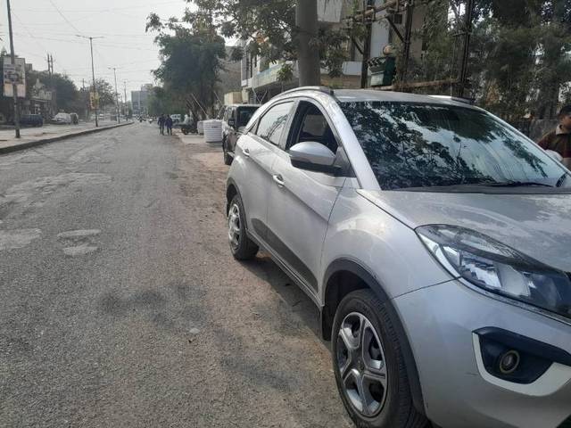 https://images10.gaadi.com/usedgaadi-sellcar/UsedCar/e407cb8a-a9f4-4ecc-a9ab-c60a826f8e4f/54c2958e-3e82-4f22-af1f-bc46cc4752ee.jpg?imwidth=6400