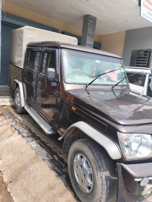 https://images10.gaadi.com/usedgaadi-sellcar/UsedCar/e424578c-ee97-4300-b9af-e1d62040f353/8e536349-9554-4c93-9967-b3c72fe64cb3.jpg?imwidth=6402