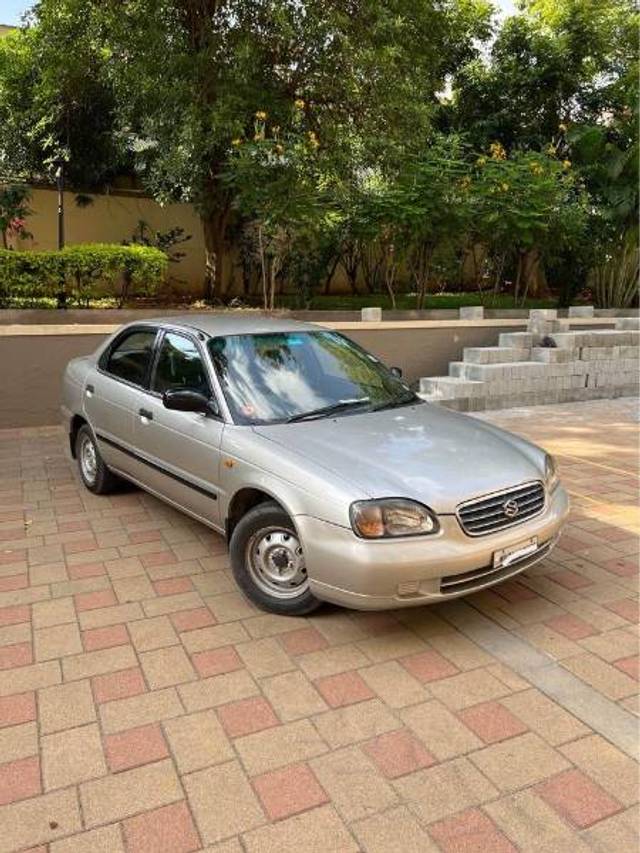 https://images10.gaadi.com/usedgaadi-sellcar/UsedCar/e47f3378-092e-4f11-a82f-c844dcaa1678/588e9b02-d795-416a-85fa-e32cdc406638.jpg?imwidth=6400