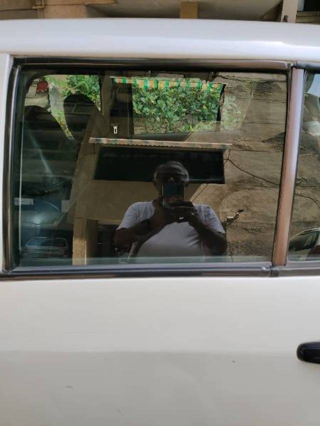 https://images10.gaadi.com/usedgaadi-sellcar/UsedCar/e4b5e508-7f5d-4b7e-95ab-0507f89f2459/27e1c64a-080e-4d28-b26d-ad7bea405678.jpg?imwidth=6402