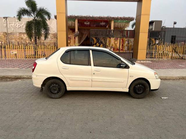 https://images10.gaadi.com/usedgaadi-sellcar/UsedCar/e4be4e6e-b9e7-4d17-b9c3-a7d47b67d9d0/2dcd3548-9df7-436c-8e2d-b6329a6b3441.jpg?imwidth=6401