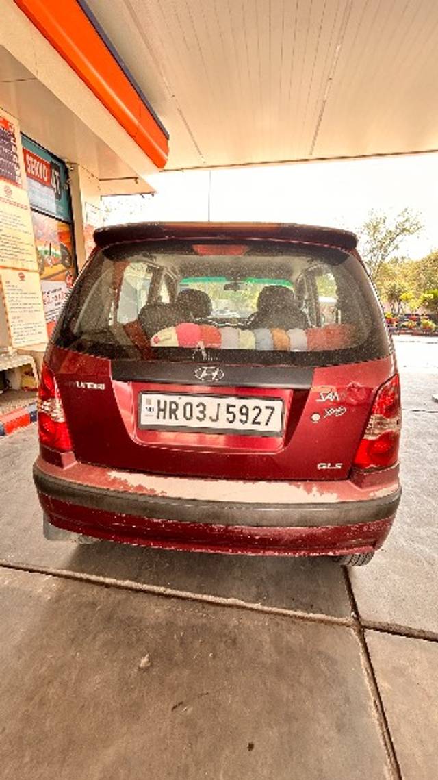 https://images10.gaadi.com/usedgaadi-sellcar/UsedCar/e5000af5a/c0e92d53-5679-4f3a-a59c-9de963ddb7e3.jpeg?imwidth=6401