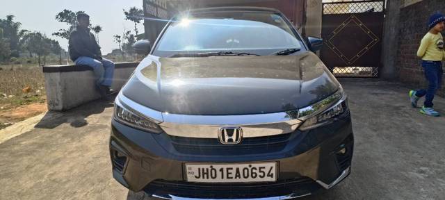 https://images10.gaadi.com/usedgaadi-sellcar/UsedCar/e50020fca/e359ac3d-d8cf-4c78-9926-e228297b4941.jpg?imwidth=6400